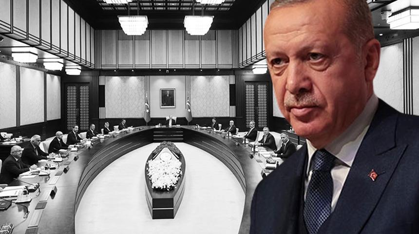 Erdoğan 'İlk Kabine toplantımızdan sonra yeni müjdemizi açıklayacağız' demişti... Tarih belli oldu! Gözler emekli maaşlarıyla ilgili çalışmada