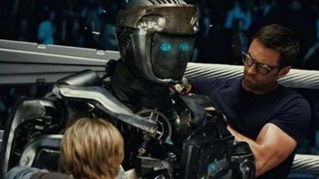 ÇELİK YUMRUKLAR KONUSU VE OYUNCULARI! Çelik Yumruklar(Real Steel) filmi konusu nedir, oyuncuları kimler? TRT1 yayın akışı