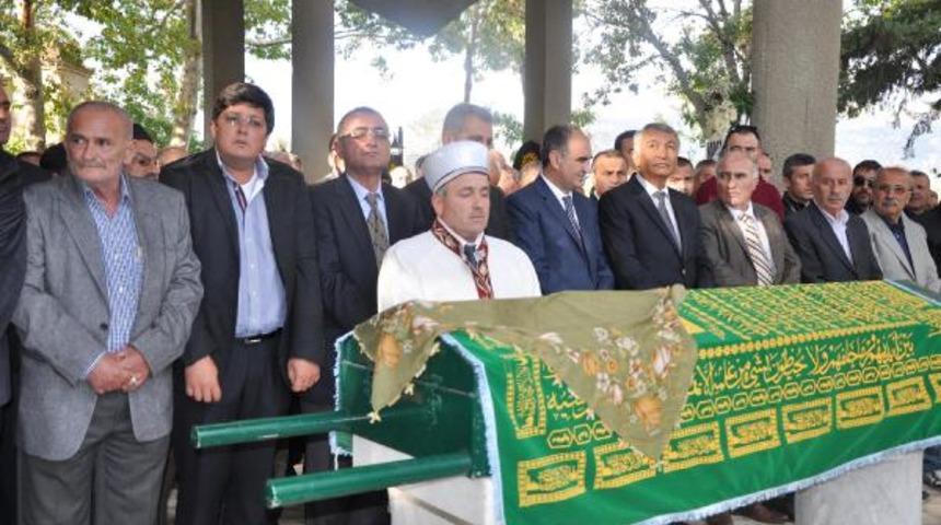 S&uuml;leyman Demirel'in ablası Afife &Uuml;nl&uuml; toprağa verildi