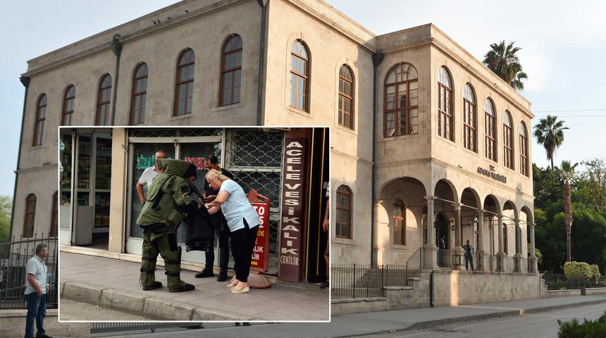 Valiliğin karşısında hareketli anlar! Alarm durumuna geçildi, Vali dışarı çıkamadı... Ekipler müdahale edeceği sırada çıkageldi