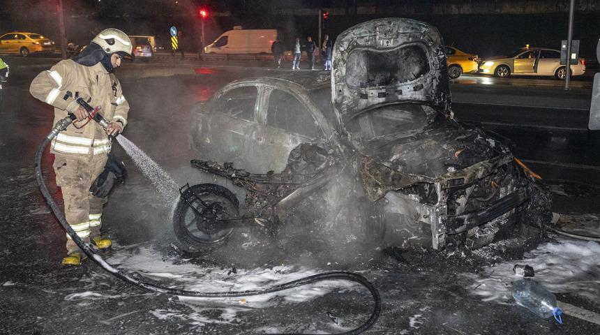 Gaziosmanpaşa'da trafik kazasında 1 kişi öldü, 1 kişi yaralandı