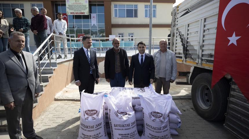 Tunceli'de çiftçilere 366 ton sertifikalı buğday tohumu dağıtıldı