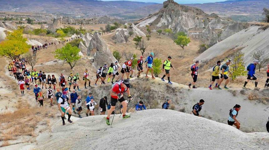 Cappadocia Ultra Trail dünyasının en iddialı isimleri Kapadokya’da koşacak