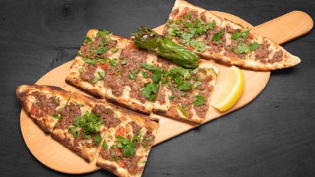 MasterChef cıvıklı pide nasıl yapılır, malzemeleri neler? Kayseri Develi cıvıklı pide tarifi!