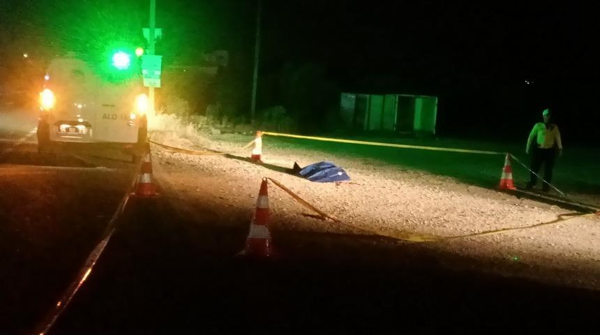 Sakarya'da tırın çarptığı kişi yaşamını yitirdi