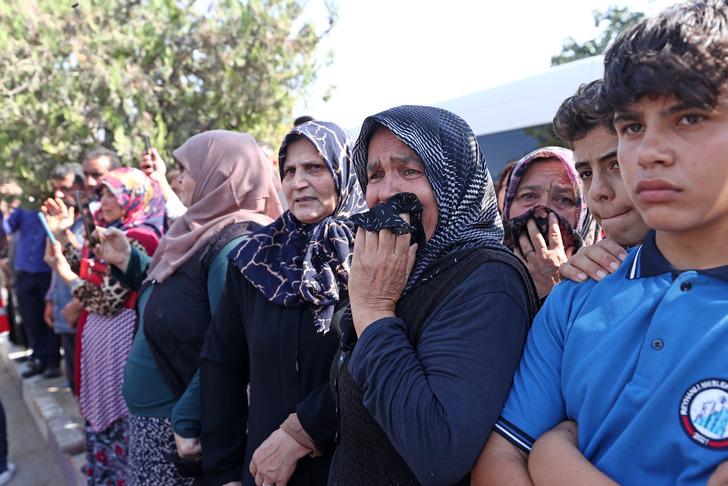 Şehit Piyade Uzman Çavuş Mustafa Çakmak'ın cenazesi Hatay'da defnedildi G5