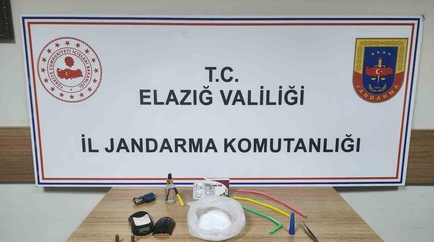 Elazığ’da uyuşturucu taciri tutuklandı