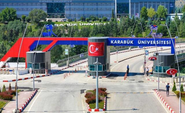 Karabük Üniversitesi'nden 13 akademisyen 