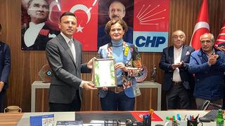 CHP'de yeni dönem! Canan Kaftancıoğlu görevini Özgür Çelik'e devretti