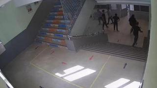 Beylikdüzü'nde okul basıp öğretmenleri darbeden veli ve arkadaşı hakkında flaş karar!