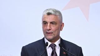 Bakan Bola dış ticaret açığı rakamlarını duyurdu: Yarı yarıya azaldı: Eylül'de cari fazla geliyor...