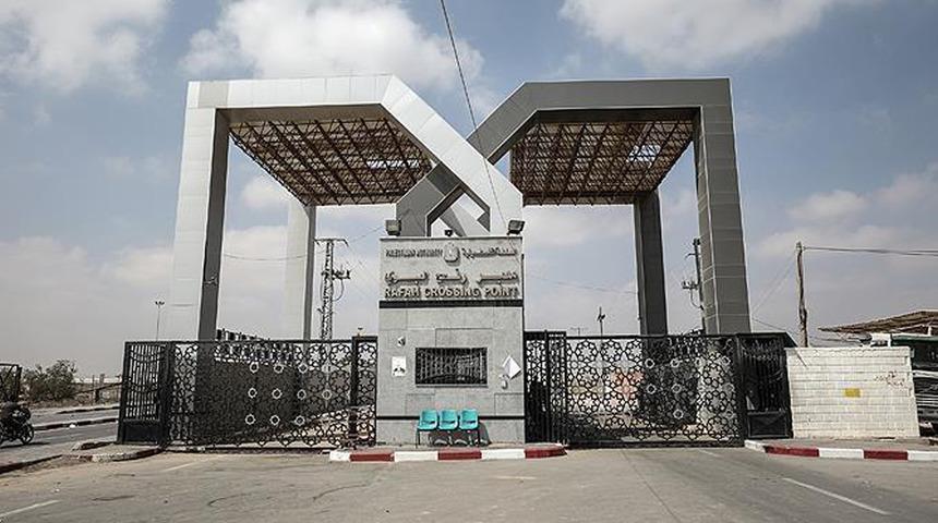 SON DAKİKA |  Mısır resmen duyurdu: Refah Sınır Kapısı yeniden açıldı