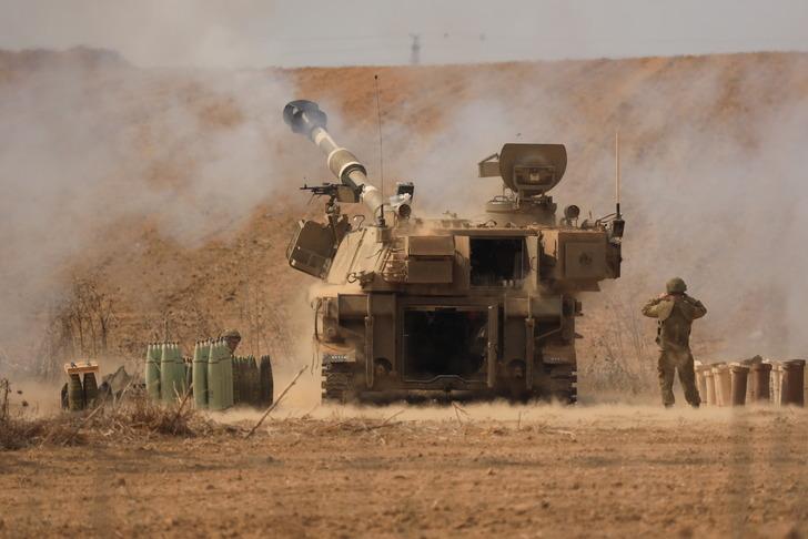 Kara harekatı mı başlıyor? Tank hareketliliği dikkat çekti: İsrail halkın toplandığı kent merkezlerini vuruyor