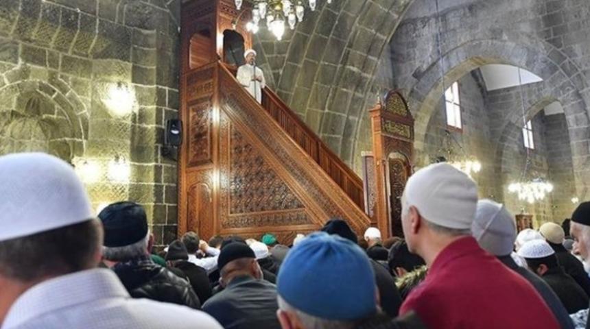 CUMA HUTBESİ KONUSU 13 EKİM: Cuma Hutbesi konusu nedir? Diyanet İşleri Başkanlığı açıkladı