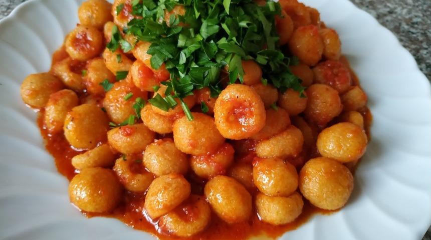 MasterChef sarımsaklı köfte nasıl yapılır? Fellah köftesi tarifi nedir, malzemeleri neler? 