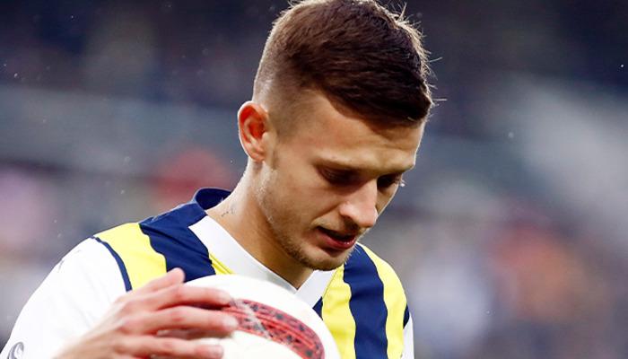 Fenerbahçe’nin yıldızı Sebastian Szymanski, milli arada da golünü attı! Faroe Adaları maçının 4. dakikasında…Fenerbahçe