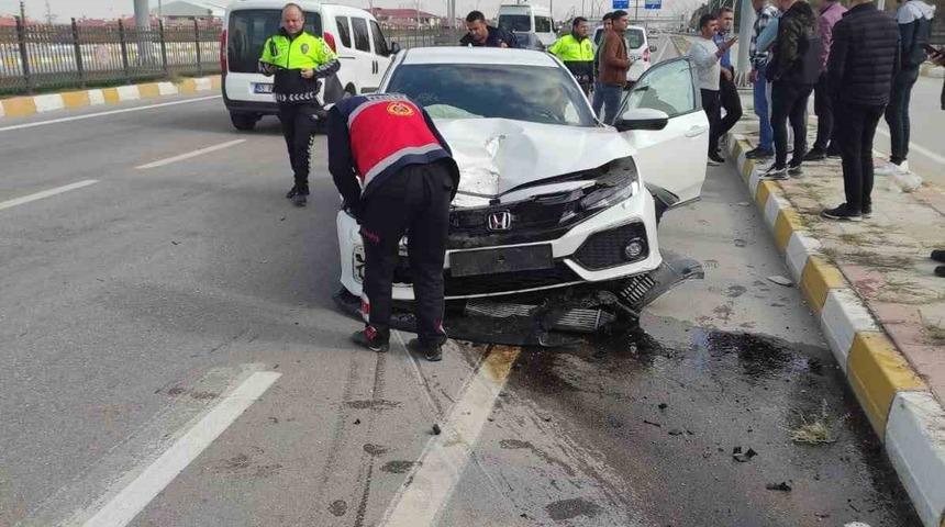 Otomobil kontrolden çıktı: 1 yaralı