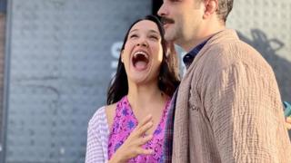 Hamileliğin ardından Gupse Özay setlere hızlı döndü! Gupse Özay'ın Lohusa filminin setinden ilk kareler geldi