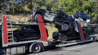 İstanbul’da sıfır Togg taşıyan tır kaza yaptı! Ortaya bu görüntüler çıktı…