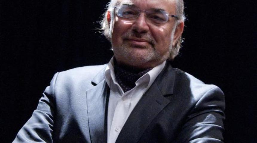 Opera sanat&ccedil;ısı Arda Aydoğan, vefat etti