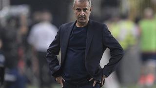 SON DAKİKA: UEFA'dan Fenerbahçe Teknik Direktörü İsmail Kartal'a 1 yıl ertelemeli 'men' cezası!