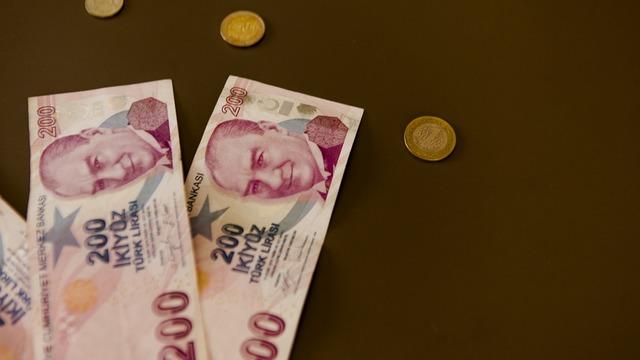 ‘9 puanlık fark var’ dedi: SSK ve Bağ-Kur emeklisi için formülü açıkladı! En düşük emekli maaşı için 12.500 TL iddiası…