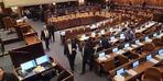 İsrail Meclisi'nde siren sesleri! Milletvekilleri sığınaklara kaçtı