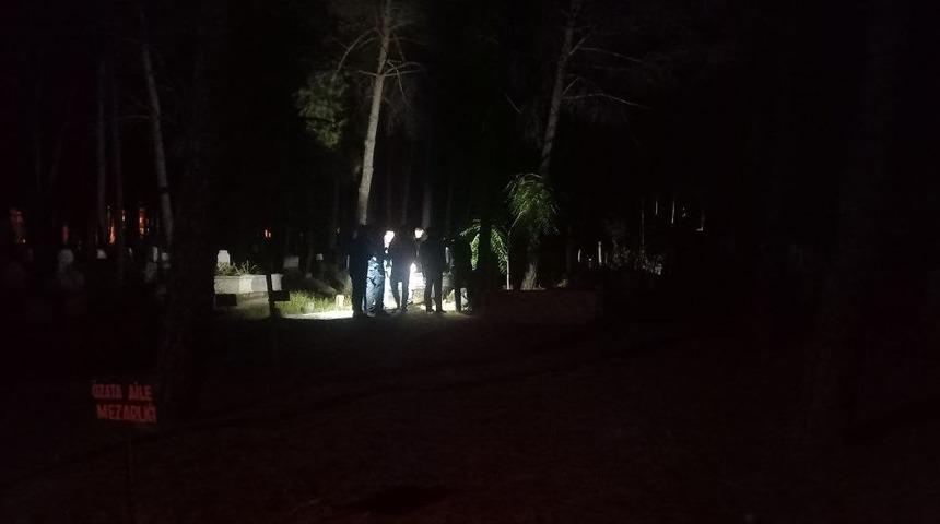 Alzheimer hastası yaşlı adam mezarlıkta ölü bulundu