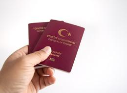 Umre ve hacca gidecekler dikkat! Bakan Uraloğlu duyurdu: Türkiye’ye vize kolaylığı