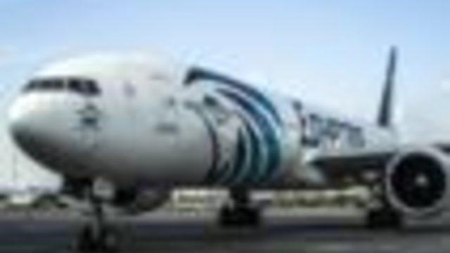 'Mısır Havayolları uçağı kaçırıldı'