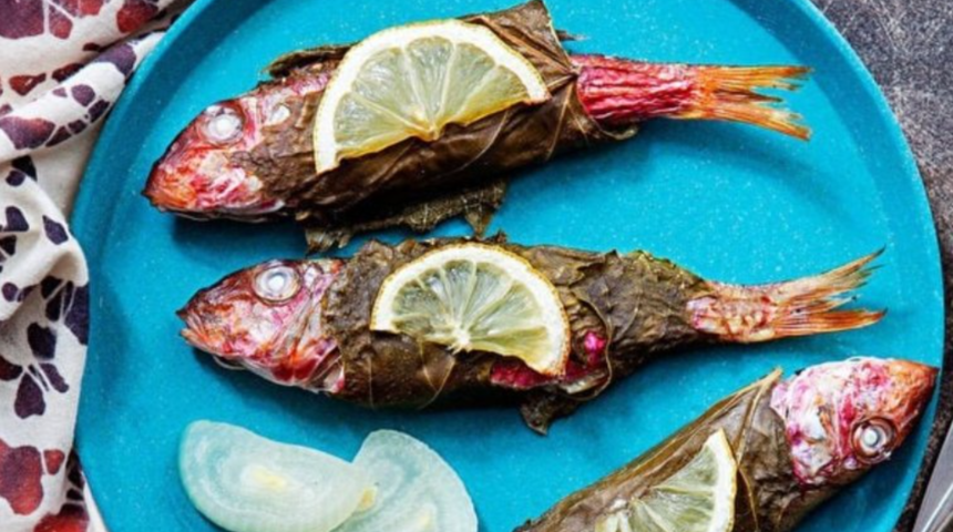 MASTERCHEF ASMA YAPRAĞINDA BARBUN TARİFİ! Asma yaprağında barbun nasıl yapılır? İşte malzemeleri