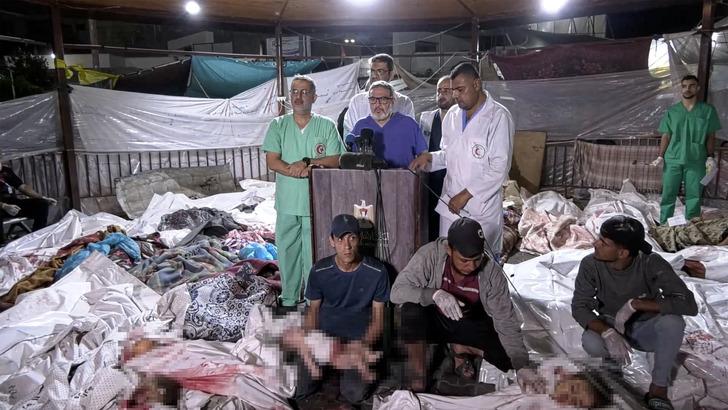 İsrail'den küstah çıkış! Mezarlıkta basın toplantısı... Hastane katliamının simgesi haline geldi: Dünya o bebeği konuşuyor G5