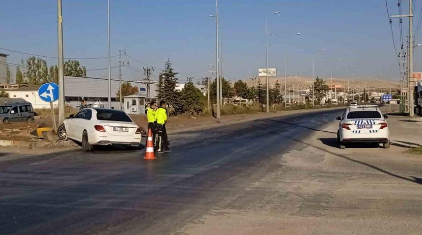 Konya’da motosiklet ile otomobil çarpıştı: 2 yaralı