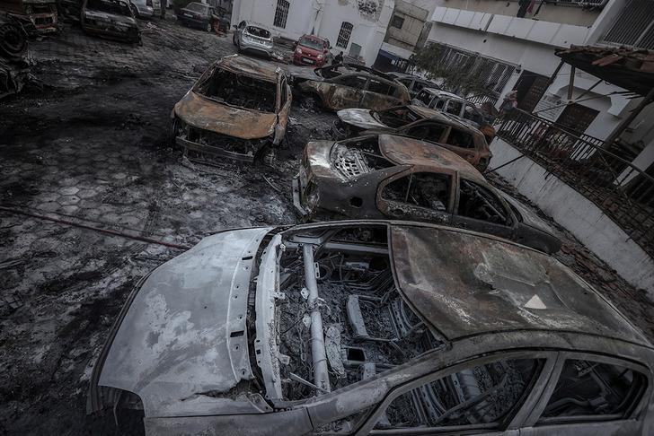 İsrail'den küstah çıkış! Mezarlıkta basın toplantısı... Hastane katliamının simgesi haline geldi: Dünya o bebeği konuşuyor G3