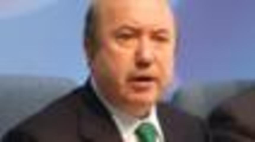 Eski Bakan Kemal Unakıtan hayatını kaybetti