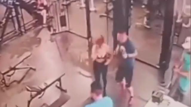 Cinayet anı saniye saniye kameraya yansıdı! Instagram'da konumunu bildirmesi sonu oldu... Spor salonunda antrenman yaparken iki kişi tarafından vuruldu