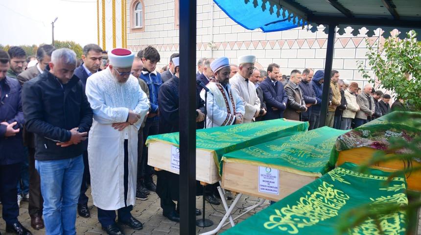 Ordu'da otomobil ile tırın çarpıştığı kazada ölü sayısı 5'e yükseldi