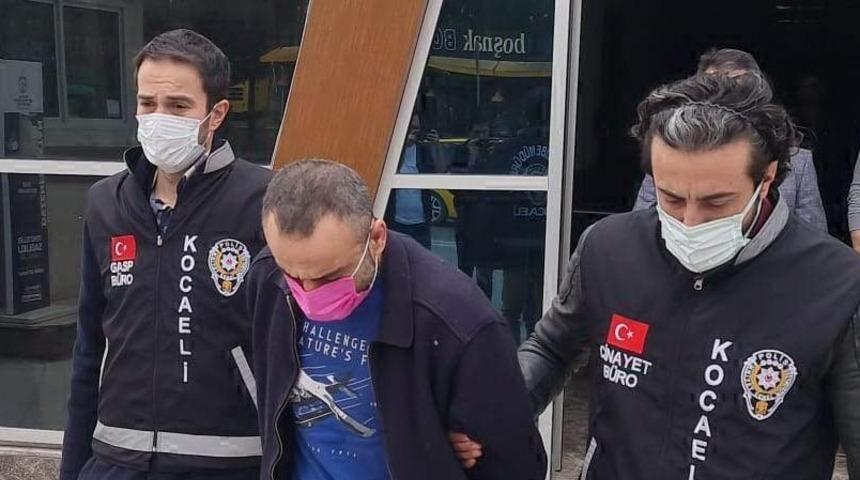 Eşini öldürüp 'cinler yaptı' demişti! Yeniden akıl sağlığı raporu alınacak... "Olayı cinlerin yaptığına eminim" diyerek kendisini savundu