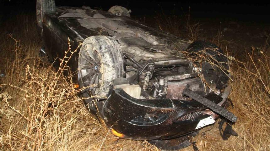 Konya’da otomobil takla attı: 2 yaralı