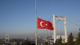 Milli yasta okullar tatil mi? Ulusal yas olunca ne olur? Türkiye'de 3 gün milli yas ilan edildi