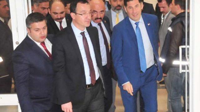 Sinan Oğan: Hangi yüzle yüksek ücret karşılığı Kezban Hatemi'den görüş istersiniz?