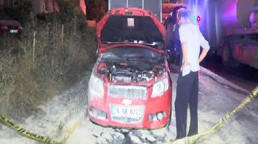 Eyüp'te park halindeki 6 araç kundaklandı