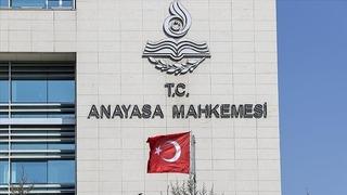 Anayasa Mahkemesi'nden 3 siyasi parti için 'kapatma' kararı! Resmi Gazete'de yayımlandı