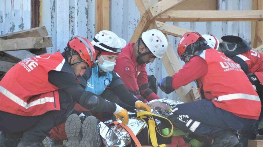 Bursa UMKE’den geniş çaplı tatbikat