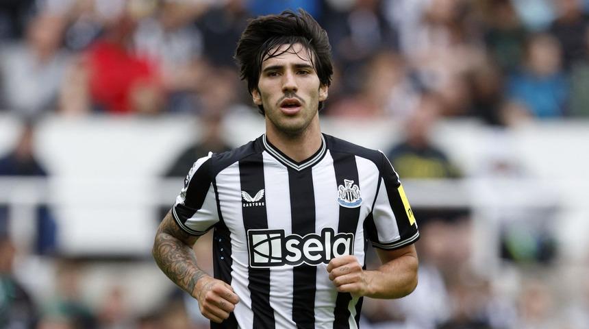 İtalya'daki bahis skandalına adı karışan Sandro Tonali için Newcastle United'dan açıklama