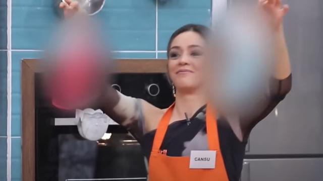 Böyle davetiye görülmedi... Gelinim Mutfakta'da Cansu gelinin düğün davetiyesini görenler şoke oldu