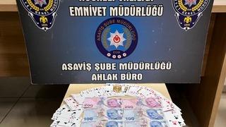 Kocaeli'de kumar oynayan 4 kişiye para cezası verildi