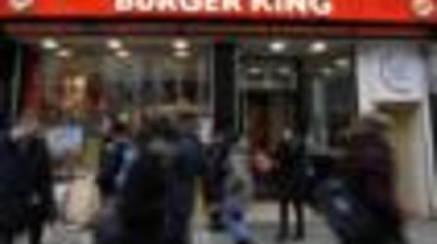 ABD'de Burger King &ccedil;alışanları telefon şakası kurbanı oldu