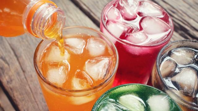 Uzmanlar dünyanın en zararlı içeceklerini açıkladı! İşte uzak durmanız gereken 7 içecek...