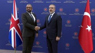 Bakan Fidan'dan kritik temas! İngiliz mevkidaşı Cleverly ile görüştü